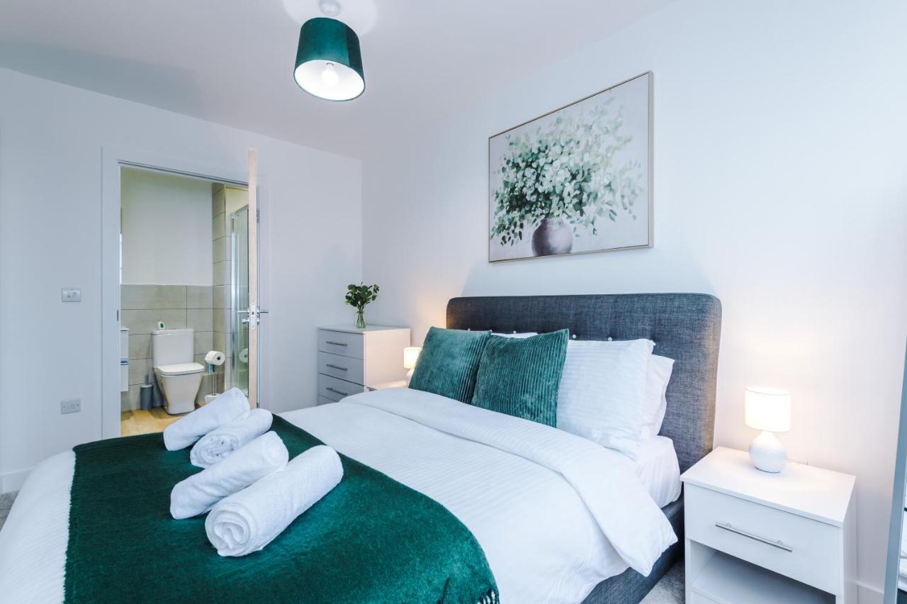 New! Stylish 2-Bed Apartment In Manchester By 53 Degrees Property - Amazing Location, Ideal For Small Groups - Sleeps 4! 외부 사진