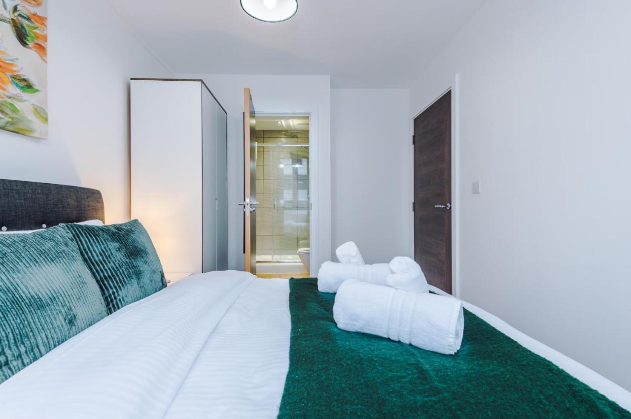 New! Stylish 2-Bed Apartment In Manchester By 53 Degrees Property - Amazing Location, Ideal For Small Groups - Sleeps 4! 외부 사진